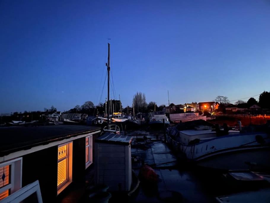 Toosey Lass - St Osyth Creek Saint Osyth Dış mekan fotoğraf